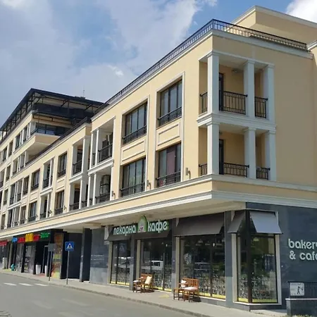 Business Zia 2- In Lazur Apartment Burgas City